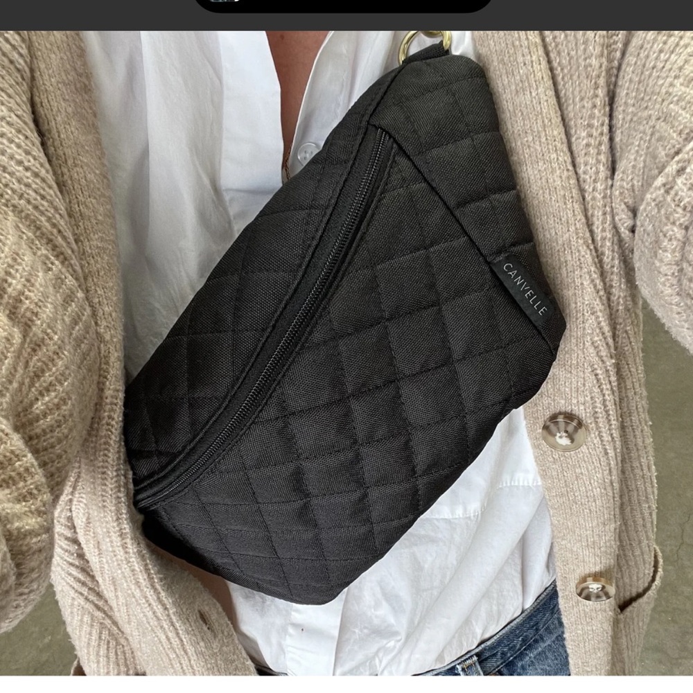 Canvelle black quilted fanny pack